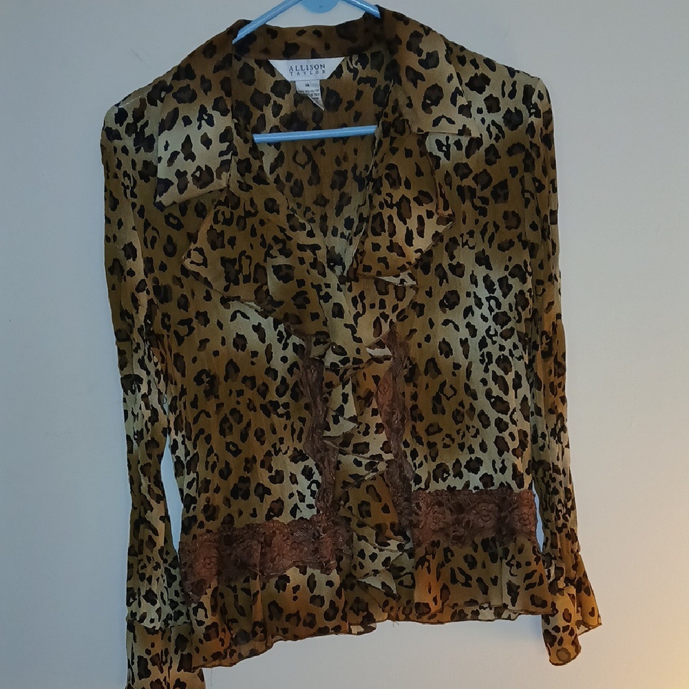 🚨5/$20🚨leopard Print Women's Top